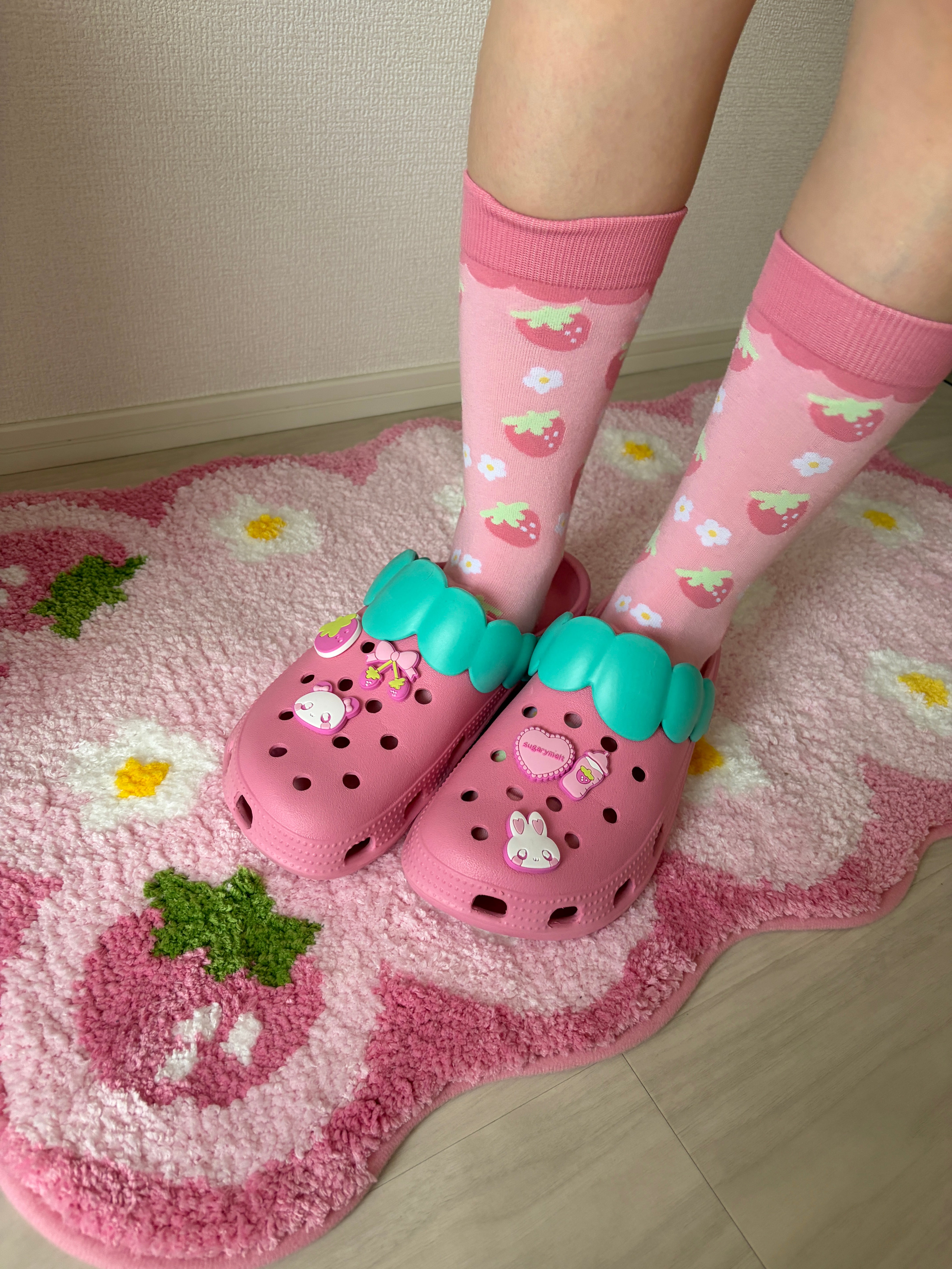 Kawaii Shoe Charm 6pc Set - Pink Strawberry, Bunny & Bear Aesthetic Sugarymelt 6pc