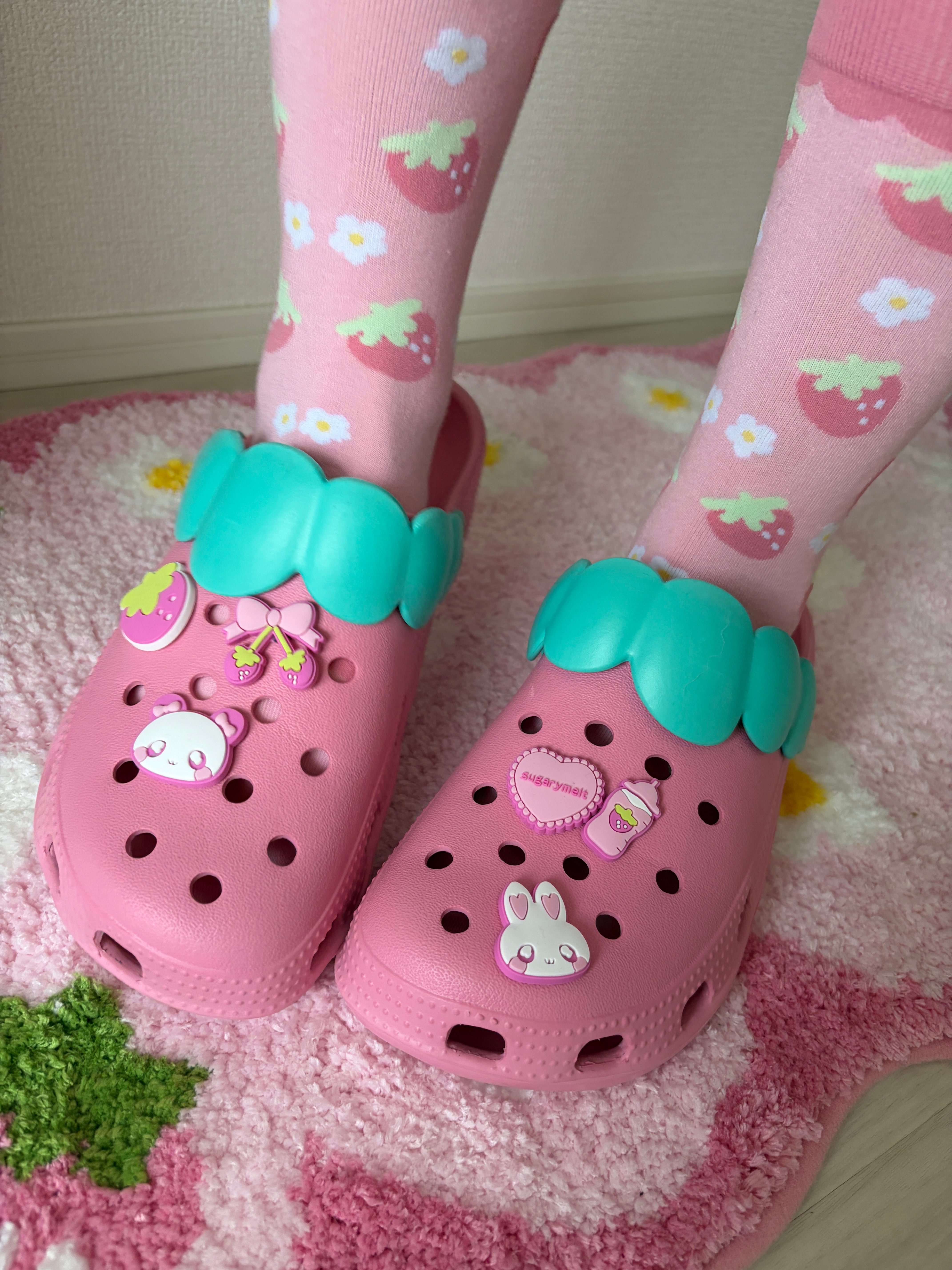 Kawaii Shoe Charm 6pc Set - Pink Strawberry, Bunny & Bear Aesthetic Sugarymelt 6pc